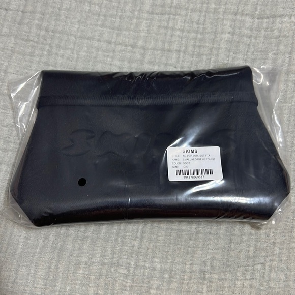 SKIMS Handbags - NWT SKIMS Small Neoprene Makeup Bag